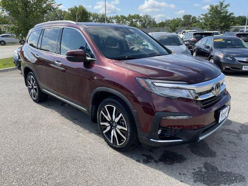 2022 Honda Pilot Touring 8-Passenger