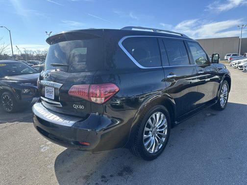 2016 INFINITI QX80 Base
