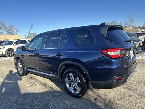 2023 Honda Pilot AWD EX-L 7 Passenger