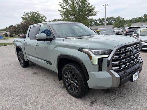 Lunar Rock 2024 Toyota Tundra Hybrid Platinum