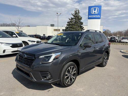 Magnetite Gray Metallic 2022 Subaru Forester Limited