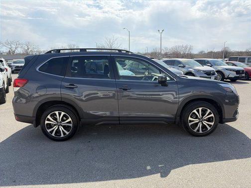 Magnetite Gray Metallic 2022 Subaru Forester Limited