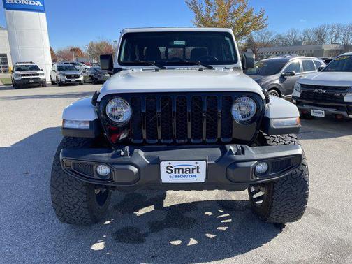 2021 Jeep Gladiator Willys 4x4