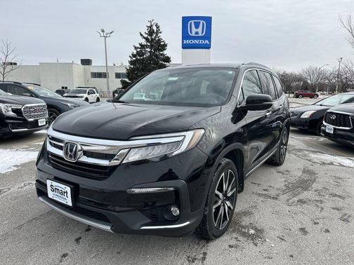 2022 Honda Pilot Touring 8-Passenger