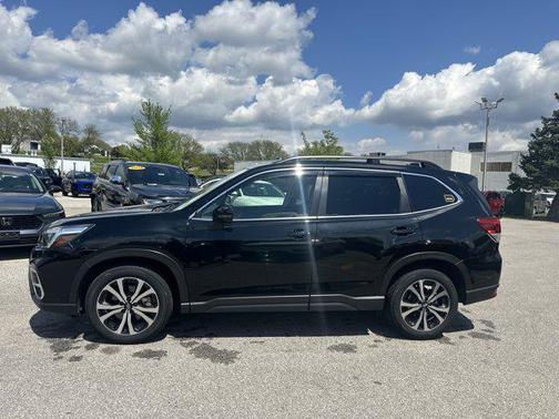 Crystal Black Silica 2019 Subaru Forester Limited