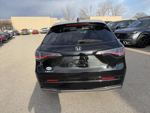 Crystal Black Pearl 2026 Honda HR-V EX-L