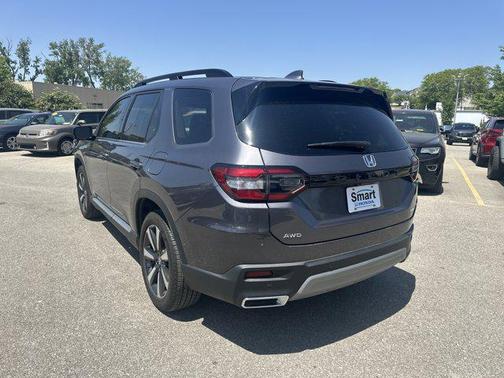 Modern Steel 2025 Honda Pilot Elite