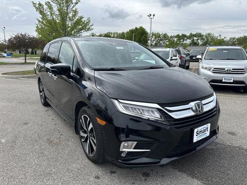 Crystal Black Pearl 2018 Honda Odyssey Elite