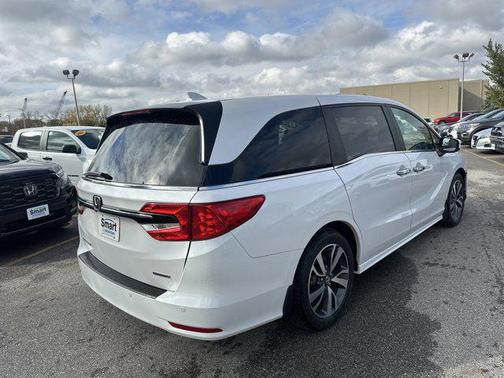 2023 Honda Odyssey Touring