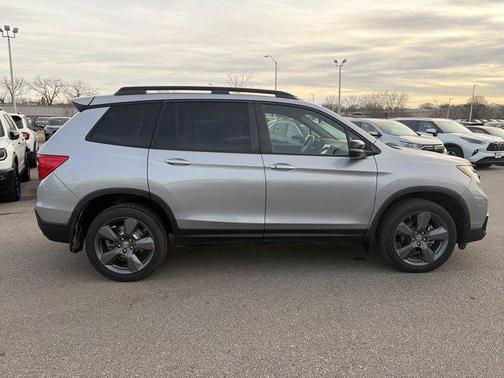 2020 Honda Passport AWD Touring