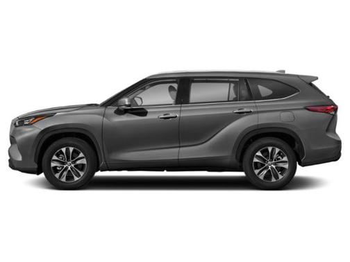 Magnetic Gray Metallic 2022 Toyota Highlander XLE