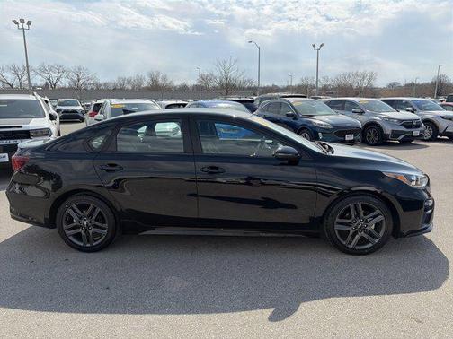 2021 Kia Forte GT-Line