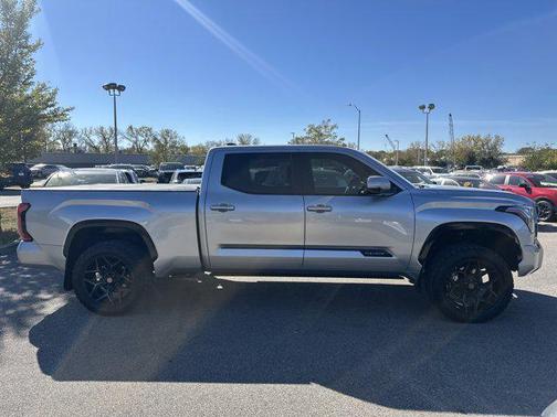 2024 Toyota Tundra Platinum