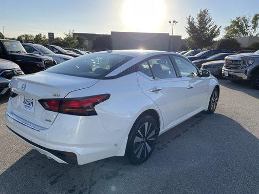 2020 Nissan Altima 2.5 SV