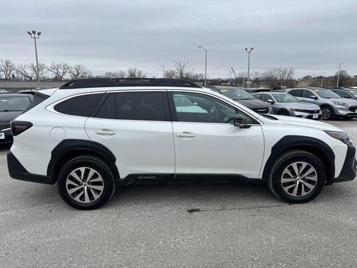 2024 Subaru Outback Premium