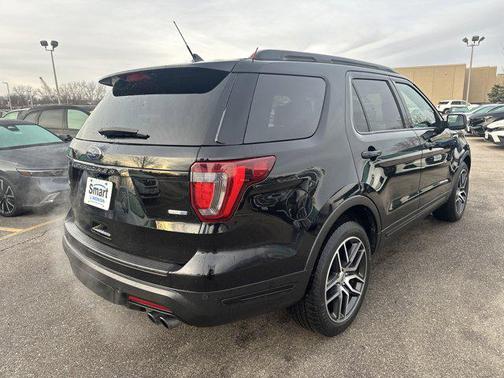 2019 Ford Explorer Sport
