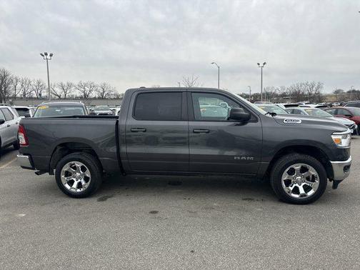 Granite Crystal Metallic Clearcoat 2022 RAM 1500 Big Horn/Lone Star