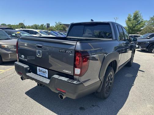 Modern Steel Metallic 2023 Honda Ridgeline RTL
