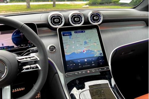2025 Mercedes-Benz GLC 350e Base