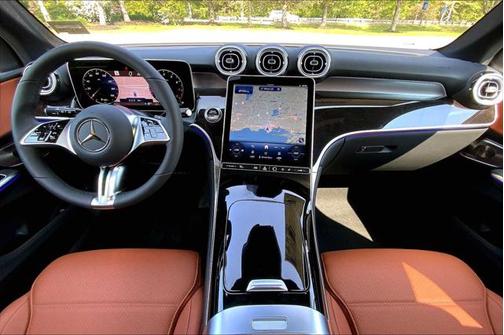 2025 Mercedes-Benz GLC 300 4MATIC