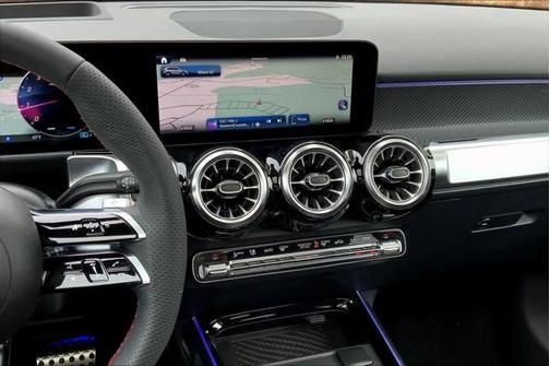2024 Mercedes-Benz GLB 250 4MATIC