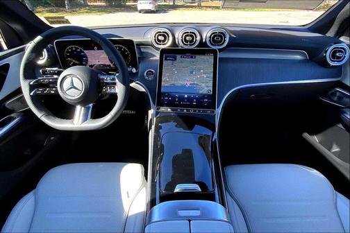 2026 Mercedes-Benz GLC 300 4MATIC