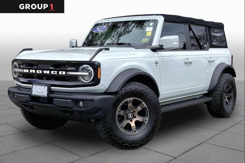 Cactus Gray 2022 Ford Bronco Outer Banks