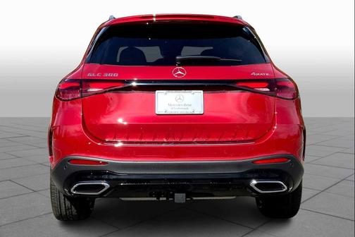 2026 Mercedes-Benz GLC 300 4MATIC
