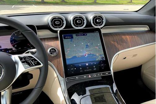 2025 Mercedes-Benz GLC 300 4MATIC