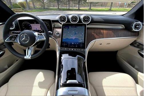 2025 Mercedes-Benz GLC 300 4MATIC