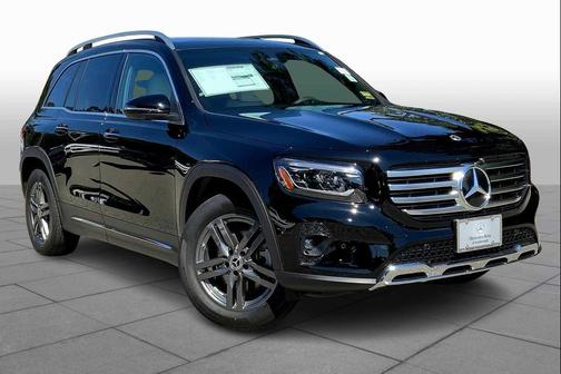 Night Black 2026 Mercedes-Benz GLB 250 4MATIC