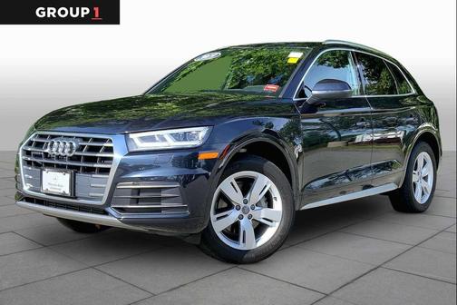 Moonlight Blue Metallic 2019 Audi Q5 2.0T Premium Plus