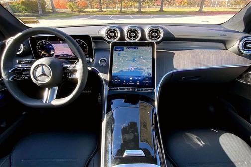 2026 Mercedes-Benz GLC 300 4MATIC