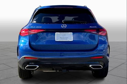 2026 Mercedes-Benz GLC 300 4MATIC