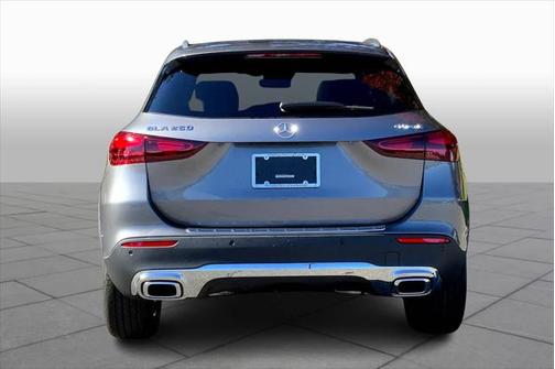 2025 Mercedes-Benz GLA 250 4MATIC