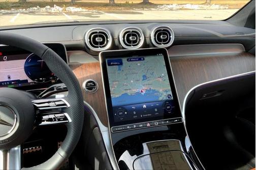2025 Mercedes-Benz GLC 350e Base