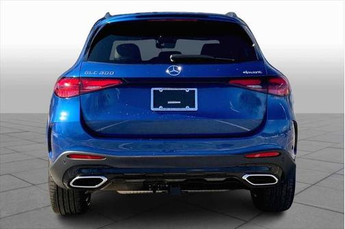 2025 Mercedes-Benz GLC 300 4MATIC