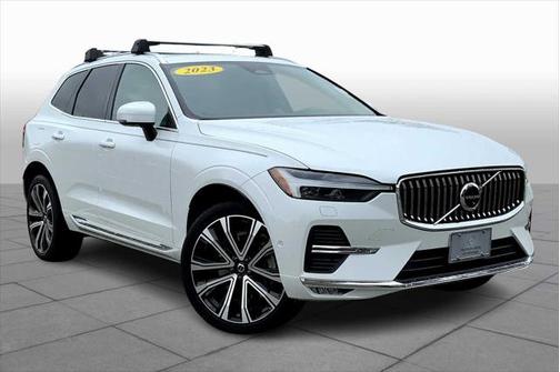 2023 Volvo XC60 B5 Ultimate Bright Theme