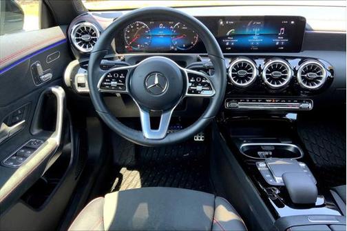 2023 Mercedes-Benz CLA 250 4MATIC