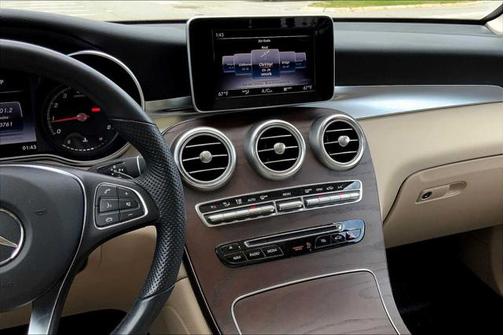 2019 Mercedes-Benz GLC 300 4MATIC