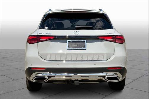 2025 Mercedes-Benz GLC 300 4MATIC