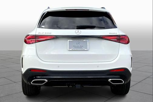2026 Mercedes-Benz GLC 300 4MATIC