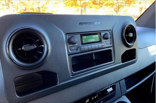 2025 Mercedes-Benz Sprinter 2500 Standard Roof
