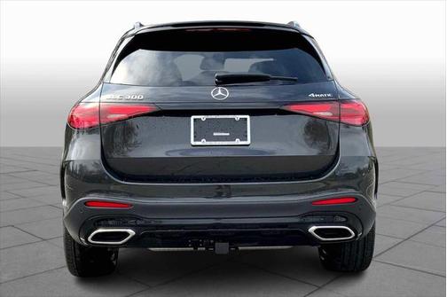 2025 Mercedes-Benz GLC 300 4MATIC