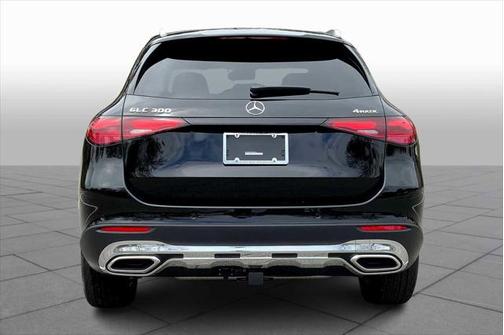 2025 Mercedes-Benz GLC 300 4MATIC