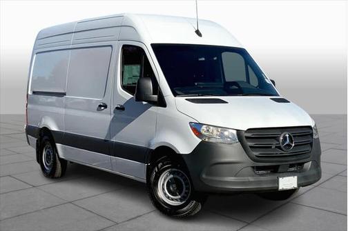 2025 Mercedes-Benz Sprinter 2500 Standard Roof