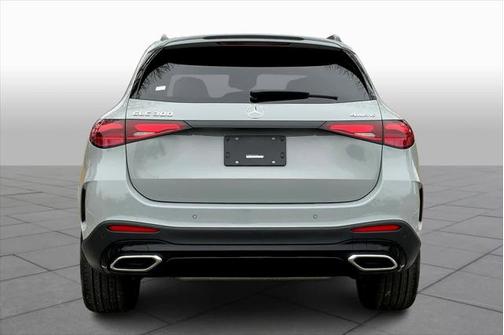 2025 Mercedes-Benz GLC 300 4MATIC