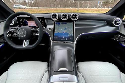2025 Mercedes-Benz GLC 300 4MATIC