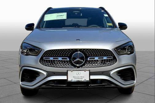 Cirrus Silver Metallic 2026 Mercedes-Benz GLA 250 4MATIC