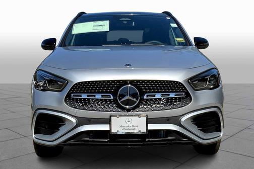 Cirrus Silver Metallic 2026 Mercedes-Benz GLA 250 Base